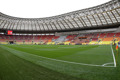 L'assetto attuale del campo dello stadio Luzhniki di Mosca (Foto: Ria Novosti)