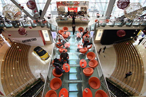 Il centro commerciale Evropejskij di Mosca (Foto: RIA Novosti / Maria Alexeeva) 