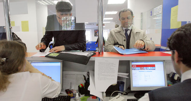 Continua il tira e molla tra Russia e Ue per eliminare i documenti di ingresso (Foto: Kommersant Photo)