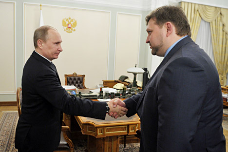 Il Presidente russo Vladimir Putin insieme al governatore della regione di Kirov, Nikita Belykh (Foto: Alexei Nikolsky / RIA Novosti)