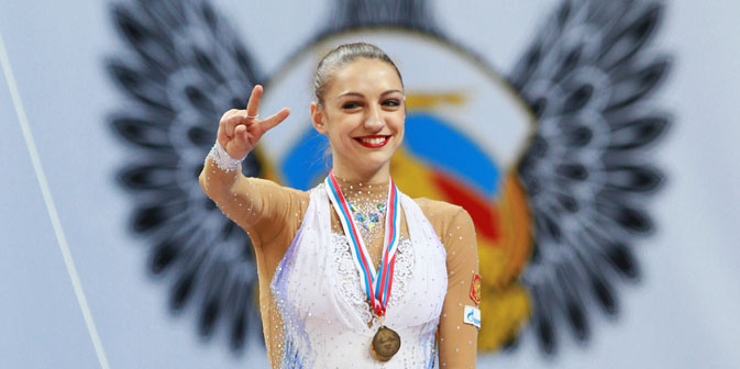 La ginnasta russa Evgenia Kanaeva (Foto: Anton Denisov/ Ria Novosti)