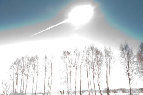 Ogni anno, decine di migliaia di tonnellate di meteoriti entrano nell'atmosfera terrestre, ma la maggior parte brucia in essa, secondo gli scienziati (Fonte: Marat Akhmetvaleev / marateaman.livejournal.com)
