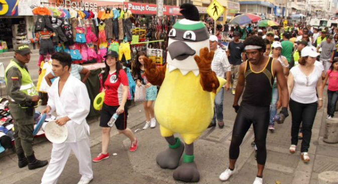 Al centro, la mascotte dei Giochi mondiali 2013, a Cali, in Colombia (Foto: Ufficio Stampa/http://worldgames2013.com.co/en/)