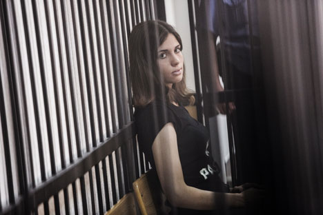 Una delle componenti del gruppo Pussy Riot, Nadezhda Tolokonnikova, condannata a due anni di reclusione, ha annunciato lo sciopero della fame contro le condizioni detentive (Foto: Andrei Stenin / Ria Novosti)