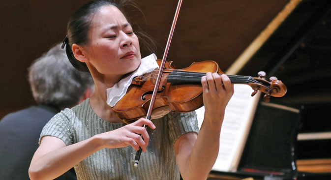 La violinista giapponese Midori Goto sarà in concerto a Mosca (Foto: Itar-Tass)