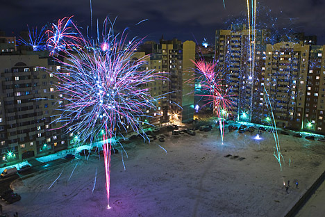 Fuochi d'artificio in strada (Foto: Ria Novosti)