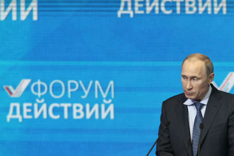 Il Presidente russo Vladimir Putin al Forum economico di San Pietroburgo (Foto: Itar Tass)