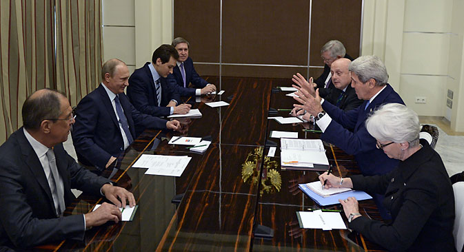 US-Außenminister Kerry trifft Putin und Außenminister Lawrow in Sotschi. Foto: EPA