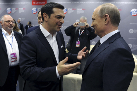 Il premier greco Alexis Tsipras con il Presidente russo Vladimir Putin (Foto: Reuters)