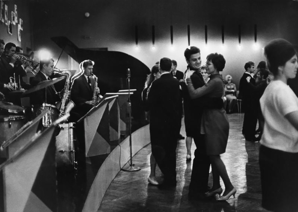 Serata di ballo, 1965 