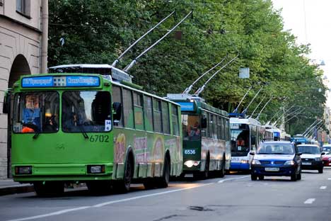 モスクワのトロリーバス。 1 番と 33 番でゆったり都心を観光してみよう。 ＝タス通信撮影