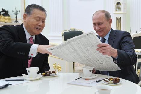 森喜朗元首相とプーチン・ロシア大統領との会談　＝タス通信撮影