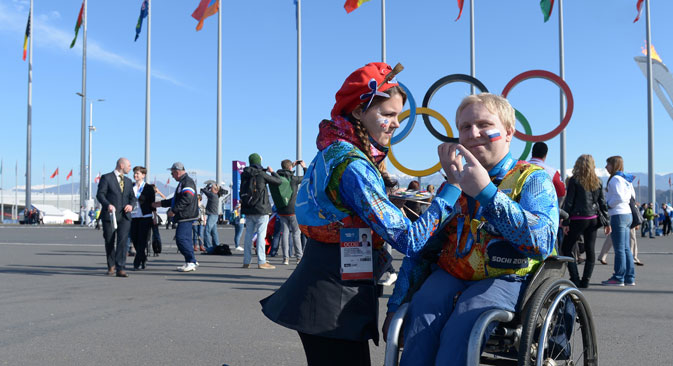 2014年ソチ冬季パラリンピックに出場する選手は、開幕に向けて調整を続けている＝ロシア通信撮影