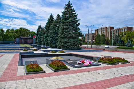 Меморијал на Славата во Тираспољ, главен град на Приднестровје. Фотографија од слободни извори