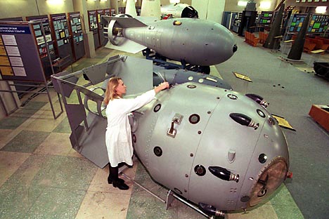 Макете совјетских нуклеарних бомби у Музеју нуклеарног оружја у Сарову. Извор: AFP.
