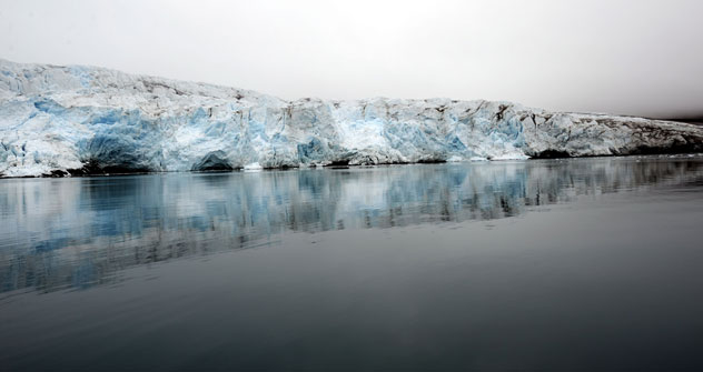 Током последњих 30 година, ледени покривач Арктика се смањио за 23-27%. У последњих пет-шест година руб леденог покривача у Карском мору удаљио се од обале за 700-800 km. Извор: ИТАР-ТАСС.