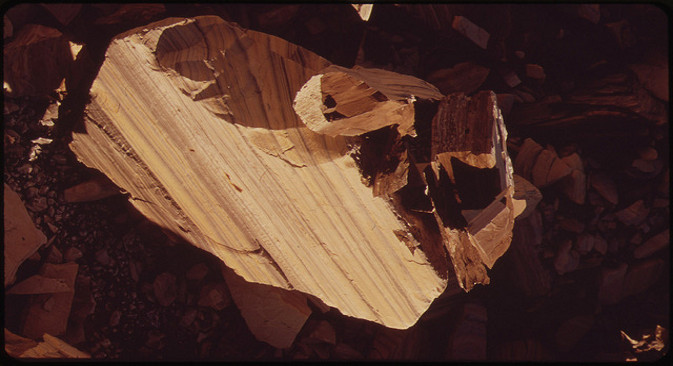 Уљни шкриљац из Колорада. Фотографија: U.S. National Archives. Из слободних извора.