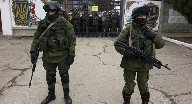 Власти Крима морају хитно да реше судбину преко 20 хиљада украјинских војника. Фотографија: Рикардо Маркина Монтањана / Руска реч.