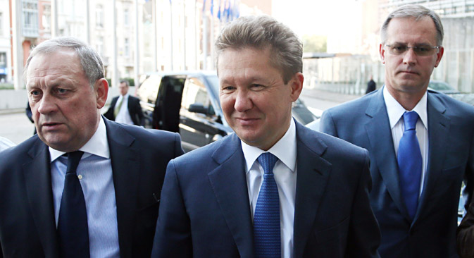 Први човек „Гаспрома“ Алексеј Милер (у средини) долази на трилатерални састанак Русије, ЕУ и Украјине у седишту Европске комисије у Бриселу (јун 2014). Извор: Reuters.