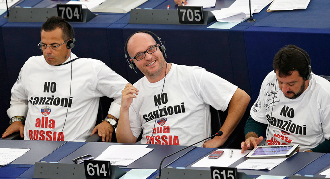 Посланици италијанског парламента: јасно и гласно против санција Русији. Извор: Reuters.