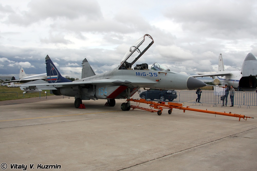MiG-35 dilengkapi sejumlah perangkat aviasi yang dapat memungkinkan penggunaan tiap jenis senjata yang tersedia terhadap target udara, darat, dan permukaan.