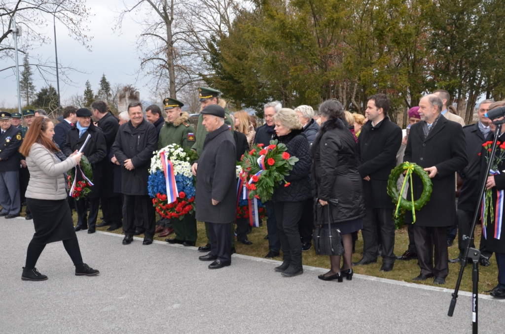 Osrednja komemoracija ob Dnevu zmage bo jutri na ljubljanskem pokopališču Žale. 