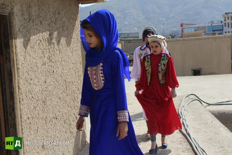 Afghanistan's stage music and fashion