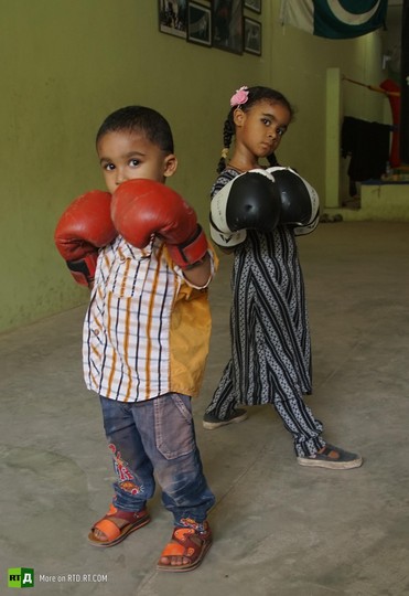 Afghanistan female boxers