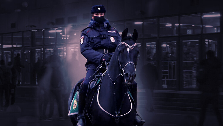 Mounted Police: How mounted police catch criminals with grace. Trailer ...