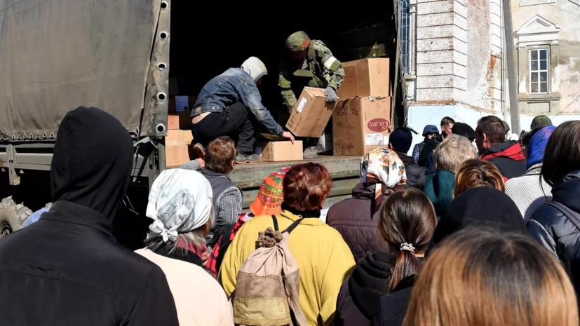 РИА Новости: ВСУ наказывают получавших гуманитарную помощь мирных жителей