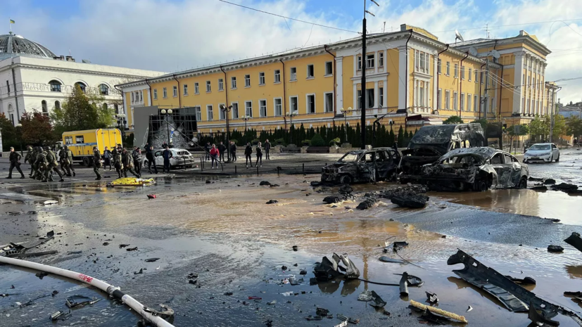 Киевта шәһәрнең критик инфраструктурасы объектларына һөҗүм турында белдерделәр