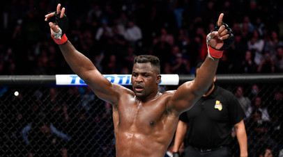 Нганну освободил пояс чемпиона в тяжёлом весе и официально покинул UFC